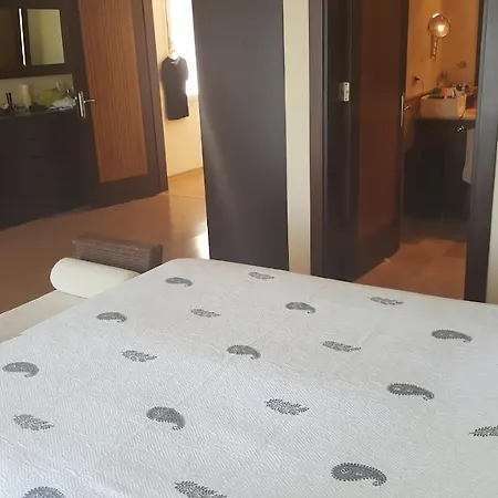 Sandra Mion Villa